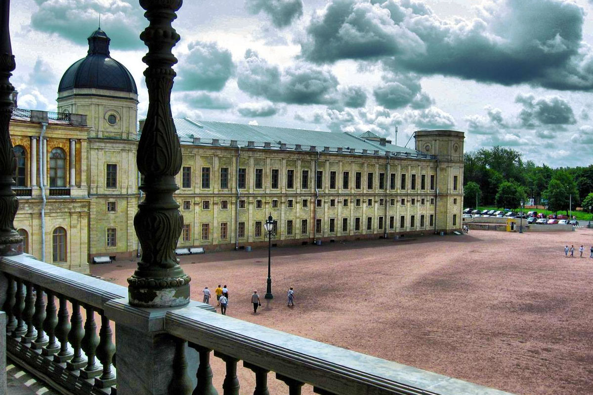 Гатчина-Санкт-Петербург дворец