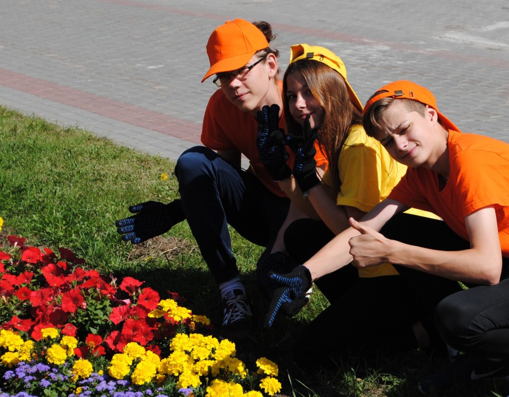 О работе подростков летом 2020 года в Санкт-Петербурге